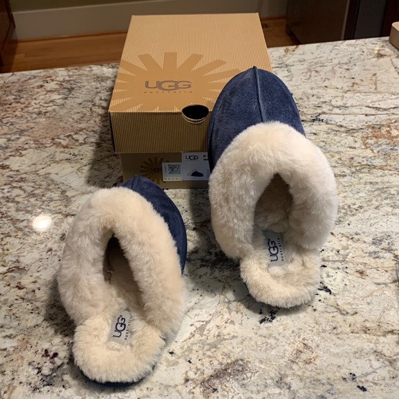 Blue Ugg scuffette II - Picture 2 of 3
